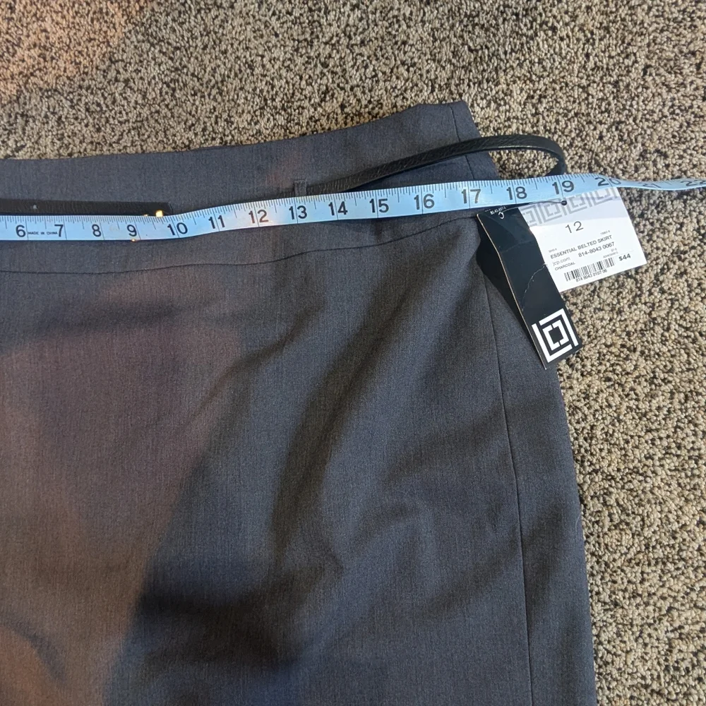 Liz Claiborne Gray A-Line Skirt with Slim Belt